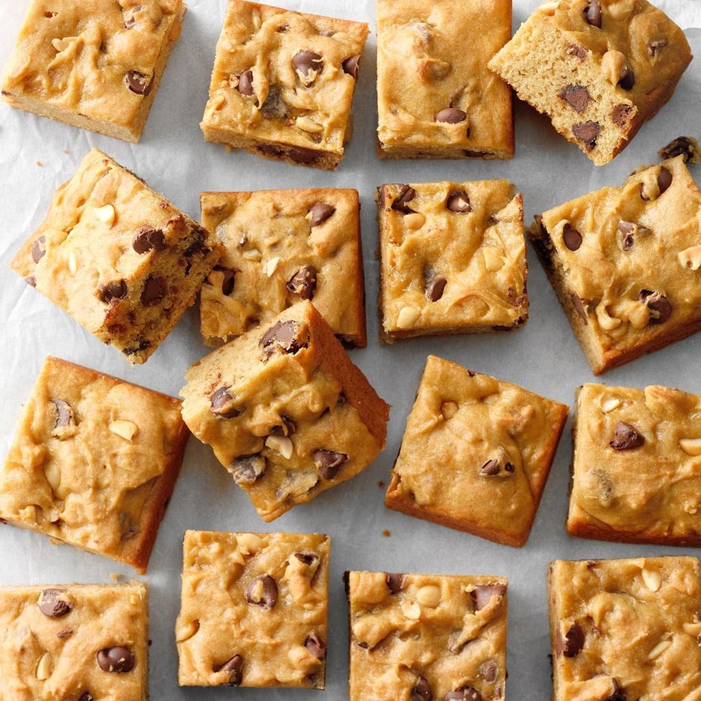 30 Awesome Cookie Bar Recipes