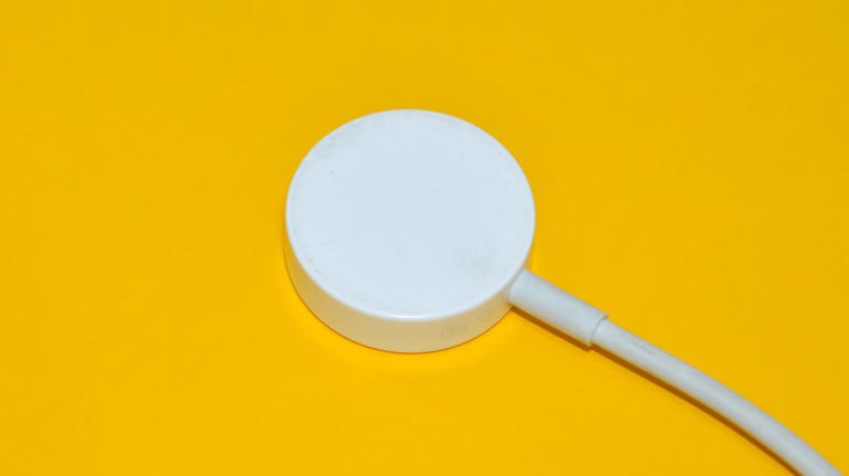 The Apple Watch charging puck