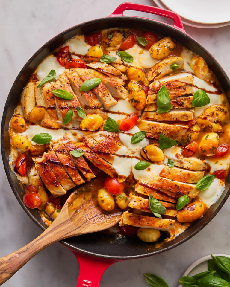Can't decide between chicken or pasta? These 21 dinner recipes are for you