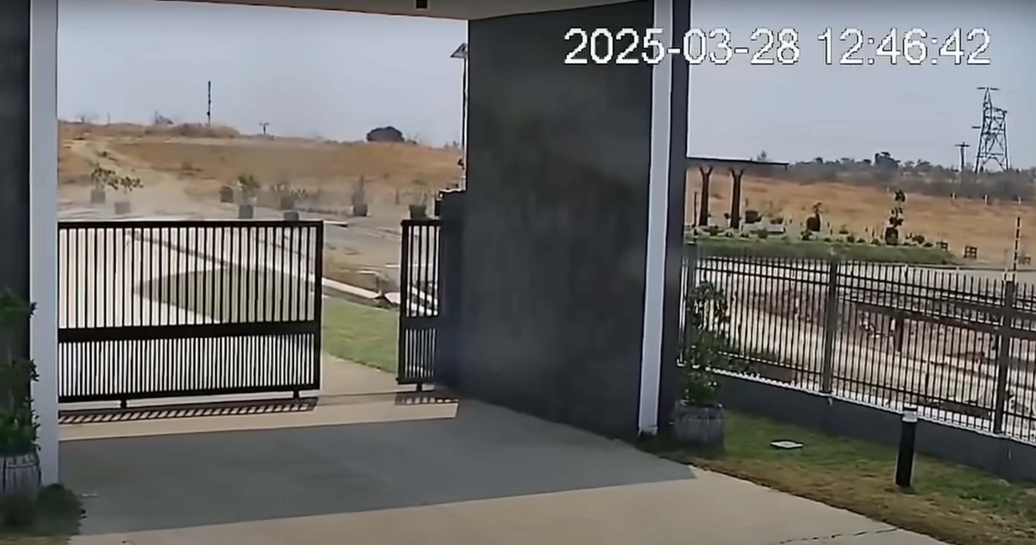 Cctv Footage Captures The First Ever Video Of An Earthquake Fault In