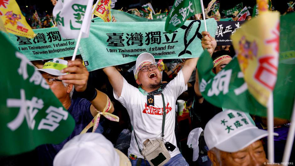 Taiwan recall vote aims to unseat #39 pro China #39 lawmakers Taiwan recall vote aims to unseat #39 pro China #39 lawmakers