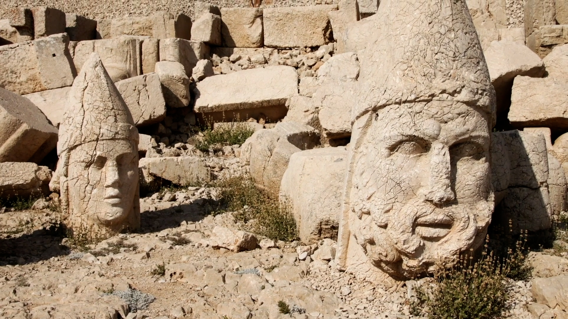 sacred-temples-carved-staircases-and-a-prehistoric-art-gallery