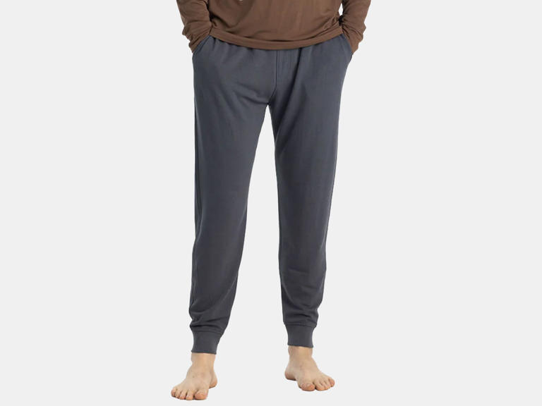 The Most Comfortable Men's Loungewear Sets to Travel In
