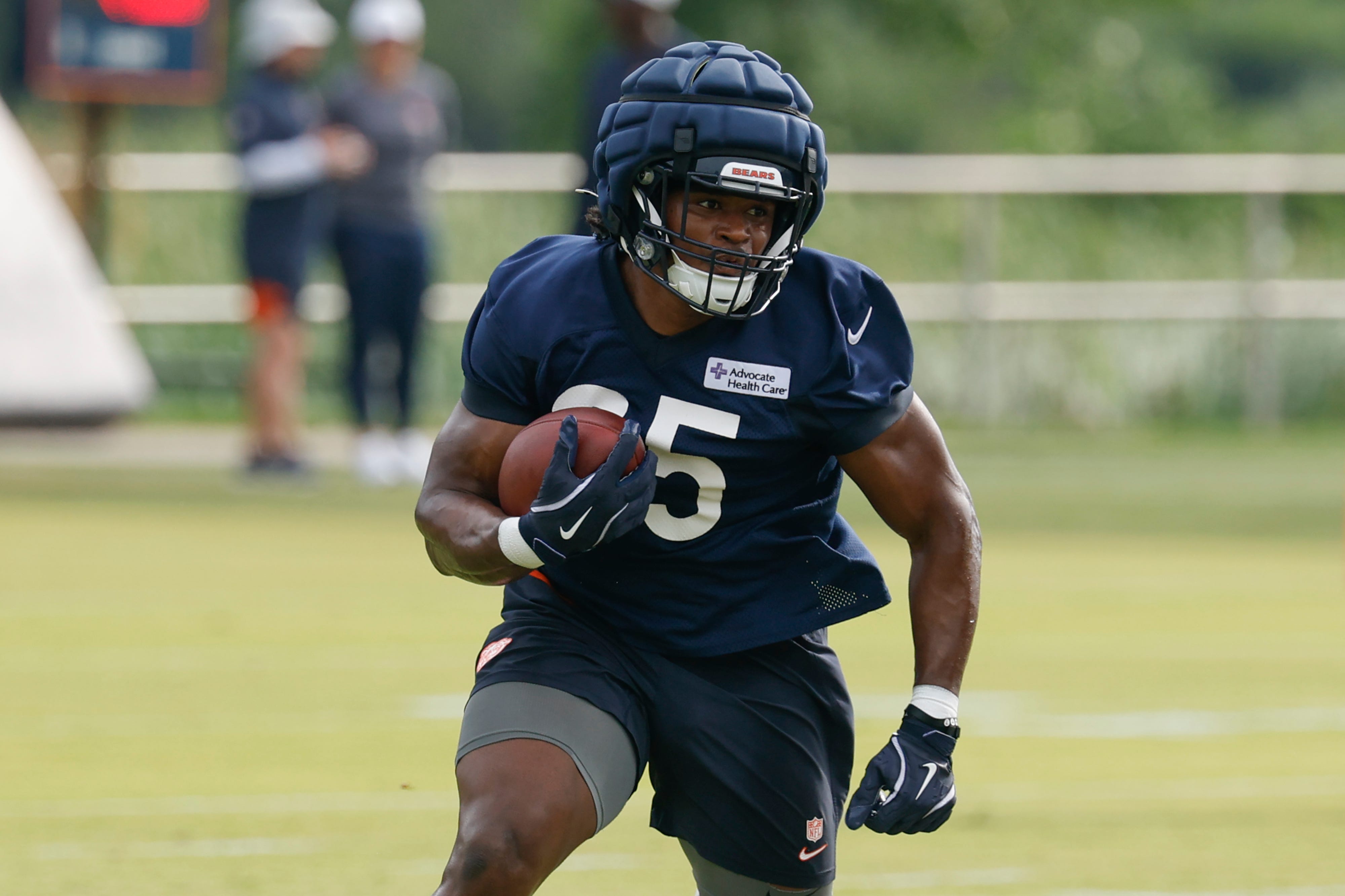 el-paso-s-deion-hankins-gets-his-first-nfl-touchdown-in-chicago-bears