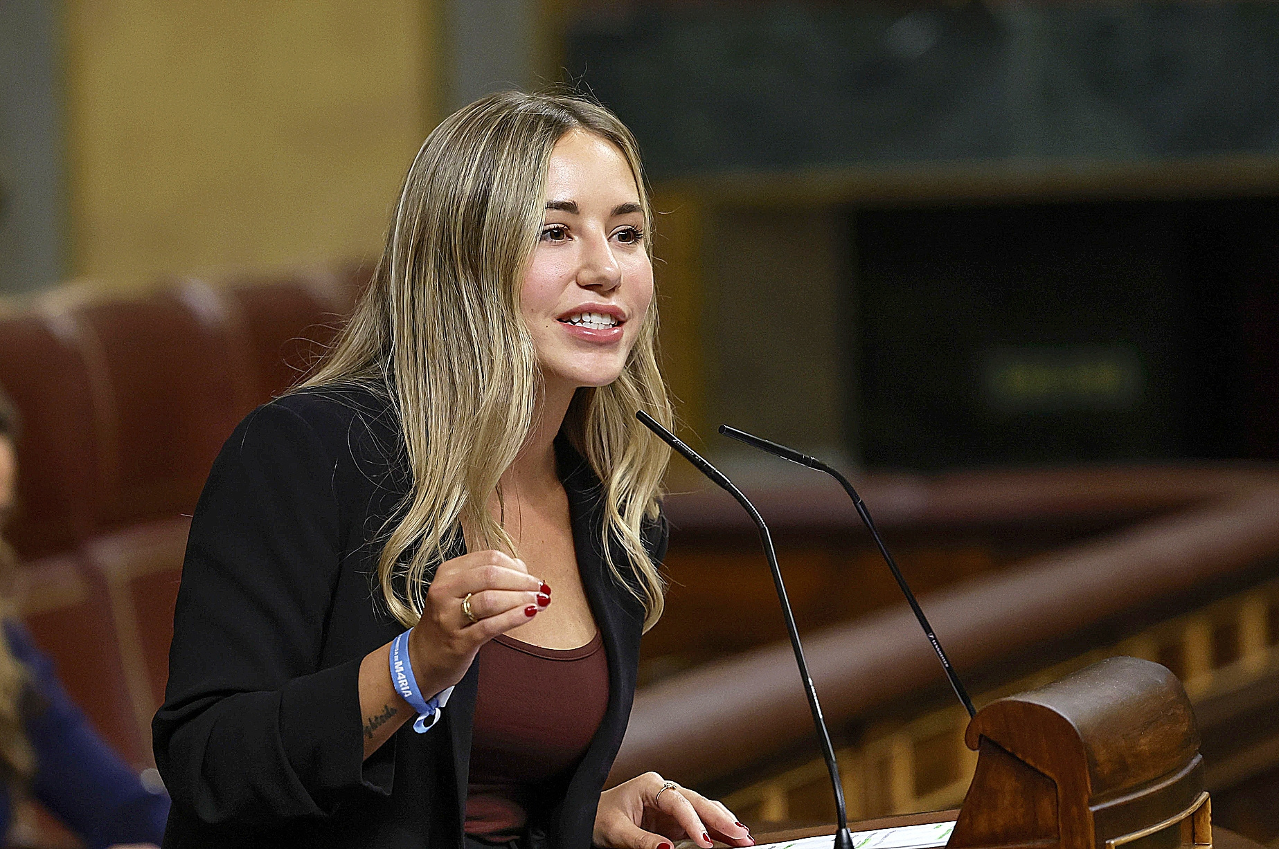 El PP pide a sus diputados que revisen sus currículums tras el caso de Noelia  Núñez