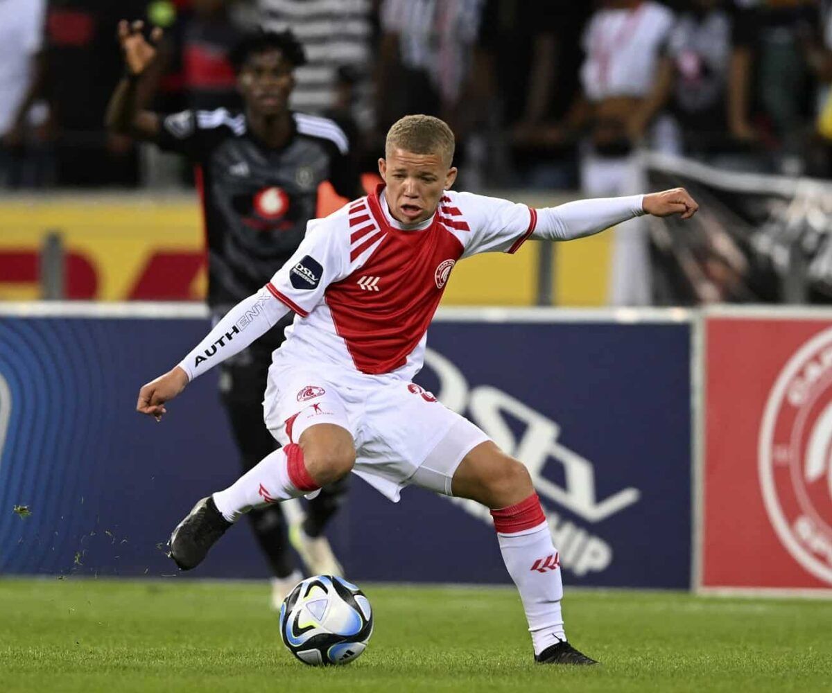 Kaizer Chiefs closing in on R5-million worth of signings from PSL rivals