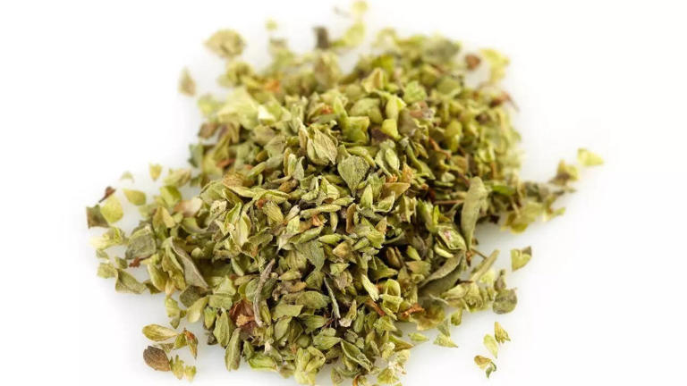 14 Everyday herbs and spices that may help prevent cancer, diabetes, and heart disease