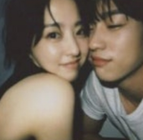 Park Bo-young ♥ Park Jin-young Hyun-ker's photo was leaked..Rumors of a