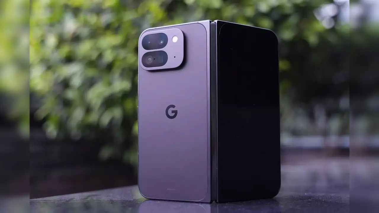 Google Pixel 9 Pro Fold available with Rs 63,000 discount during Flipkart Big Billion Days sale
