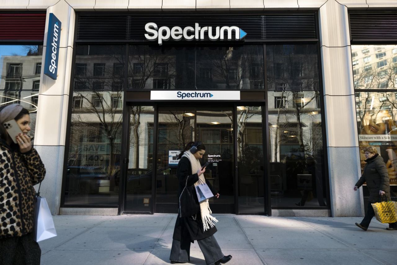 Charter Communications’ Modest Growth, Broadband Loss Triggers Steep ...