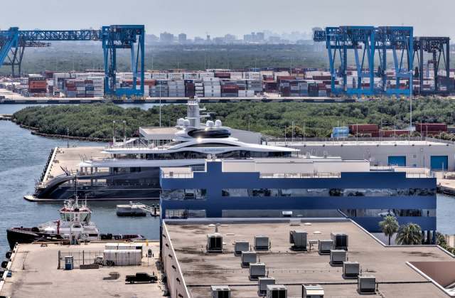 Mark Zuckerberg sparks backlash after $300 million superyacht is