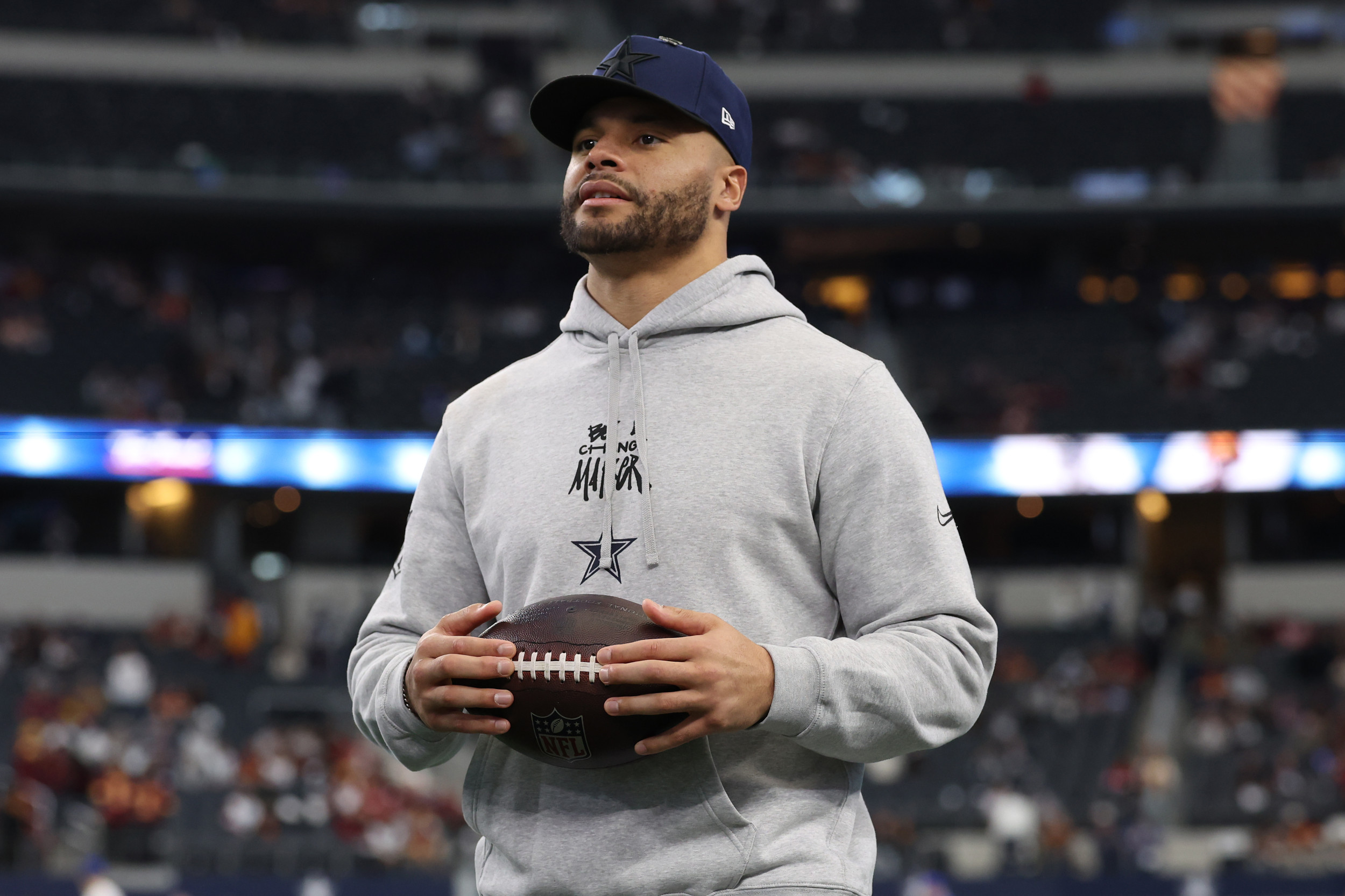 NFL Analyst Utters Bold Prediction For Cowboys Star Dak Prescott