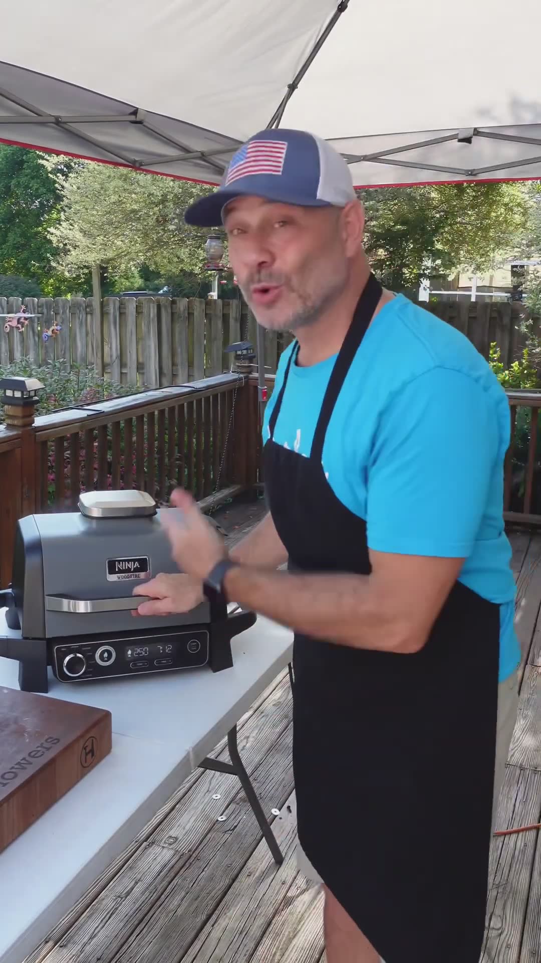 Easy outdoor grill & smoker solution