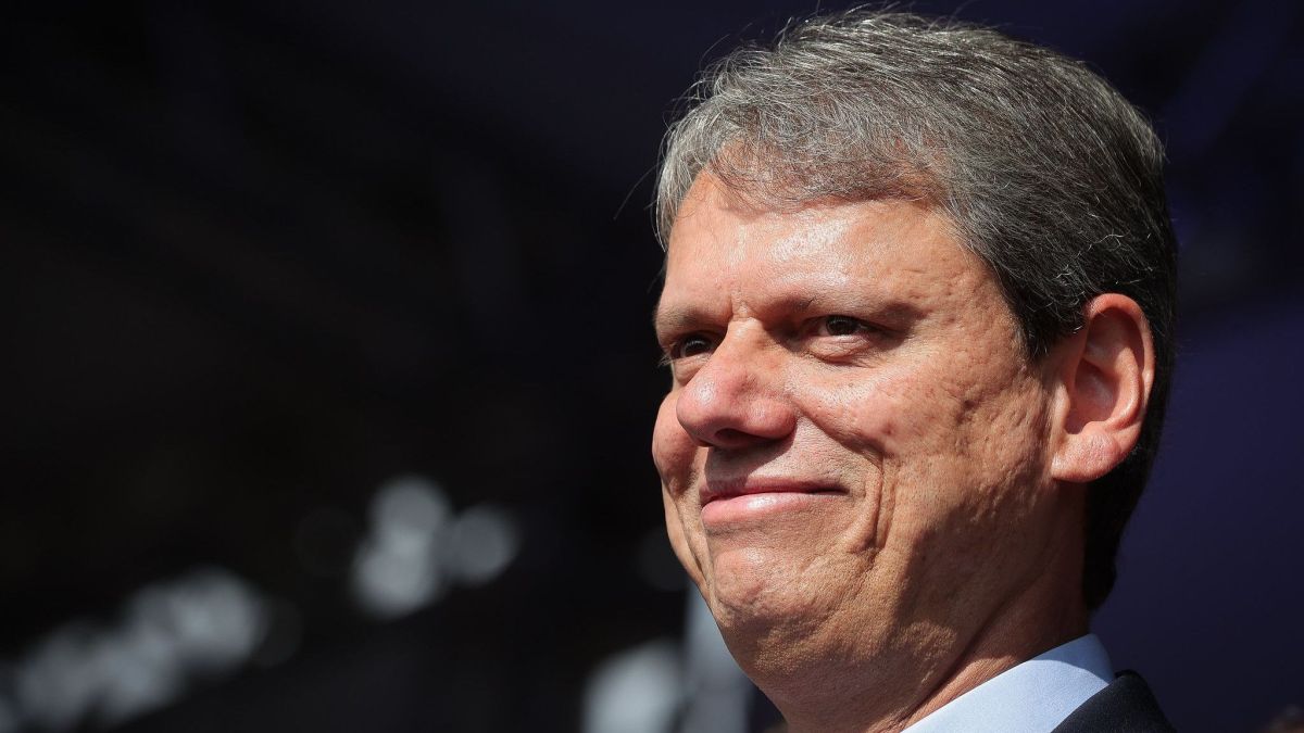 O Brasil não aguenta mais o PT e não aguenta mais o Lula, diz Tarcísio