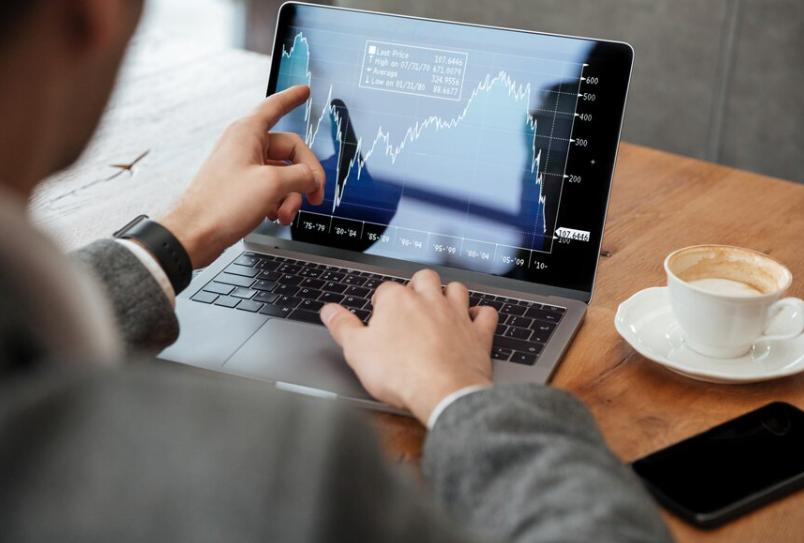 OJK Percaya Investor Pasar Modal Capai 20 Juta SID Tahun Depan