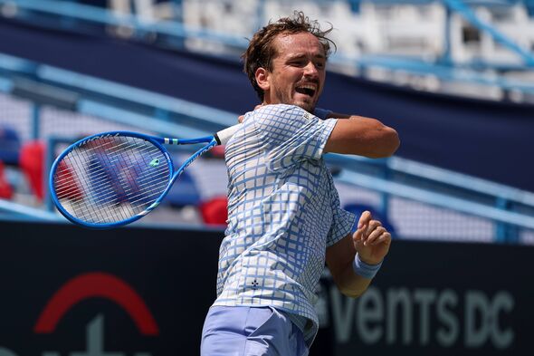 Daniil Medvedev booed by fans after smashing bottle and throwing racket