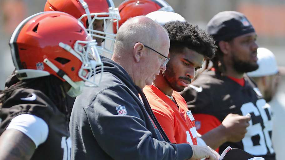 Cleveland Browns Quarterback Coach Bill Musgrave On Shedeur Sanders,  External Factors