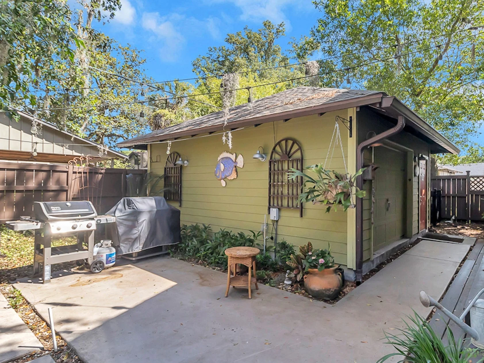 Family Turns Garage Into $69K Apartment So Son Can Launch Startup Rent-Free