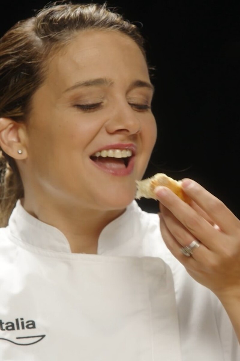 Wie man cremige hausgemachte Butter von Grund auf selbst herstellt