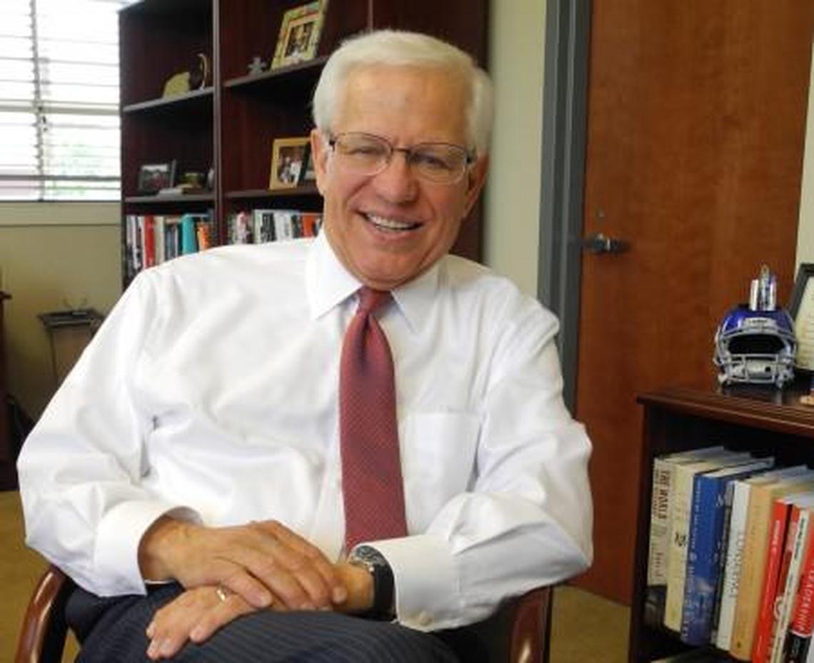 Idaho's Divider-General Labrador makes it clear all aren't welcome ...