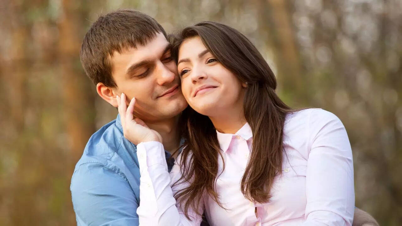 5 relationship habits that seem healthy but might not be