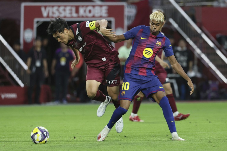 Barça kick off their Asian tour with a 3-1 win over Vissel Kobe