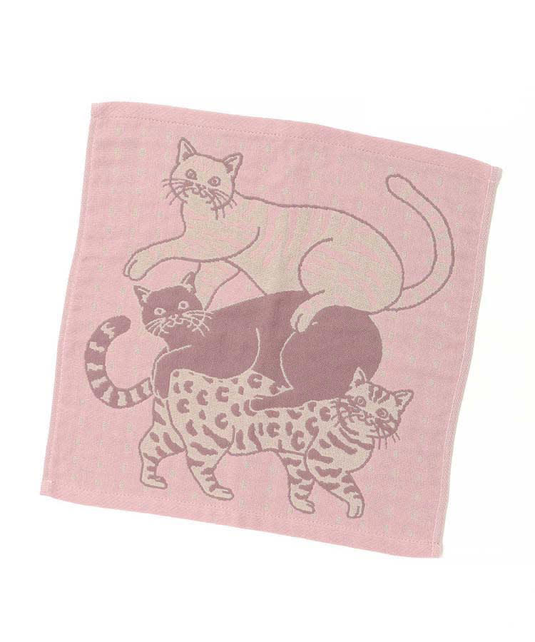 一緒に散歩している気分になれる！？おしゃれな〈猫ちゃん