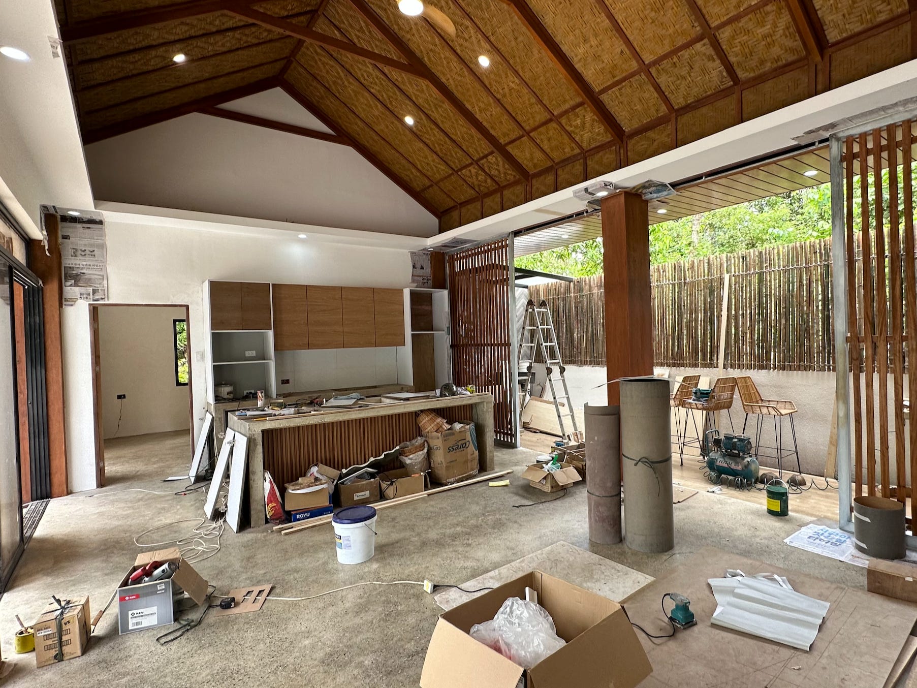 A progress photo of the construction of the house.