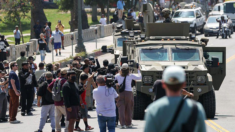 Imigrantes foram avisados sobre a chegada de agentes de imigração ao MacArthur Park, em Los Angeles