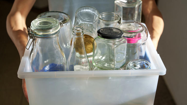Give An Old Glass Jar New Life As Elegant Kitchen Counter Decor With An ...