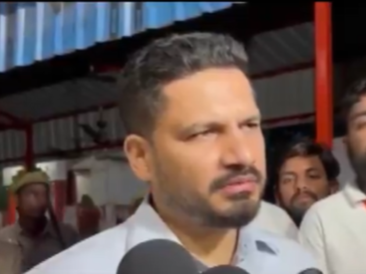 Barabanki temple tragedy: 2 dead, 32 injured after live wire causes stampede