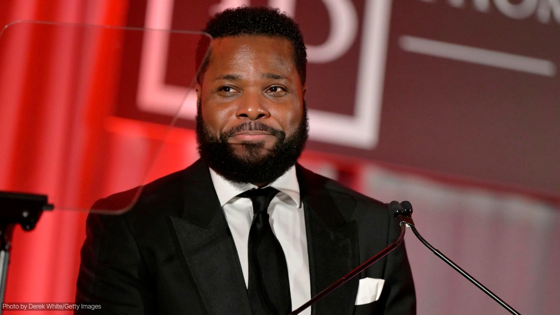 L'Acteur Malcolm-Jamal Warner Décède En Tentant De Sauver Sa Fille | Watch