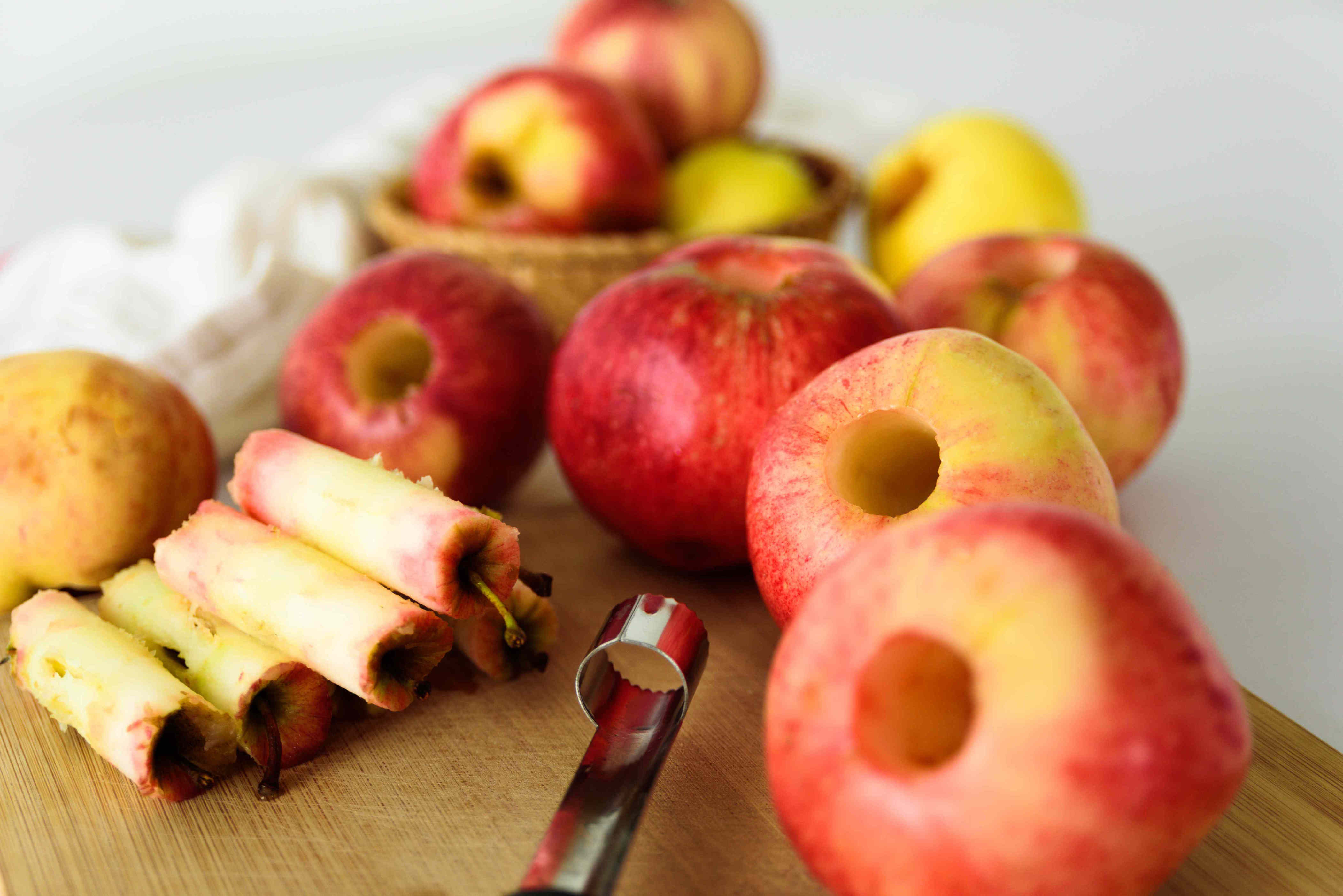 Apple Cores Could Be the Garden Boost You’ve Been Overlooking