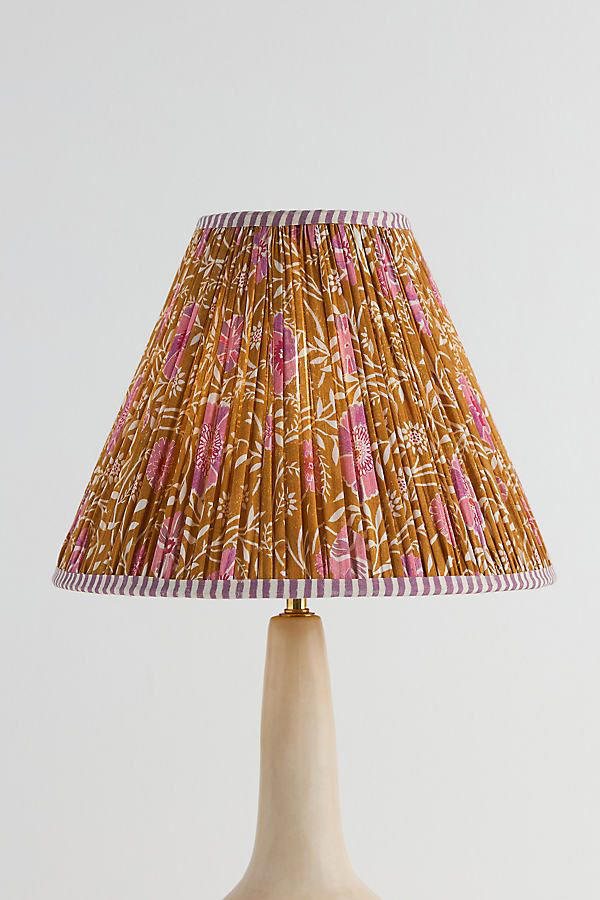 7 tricks interior designers use to instantly make antiques look more ...