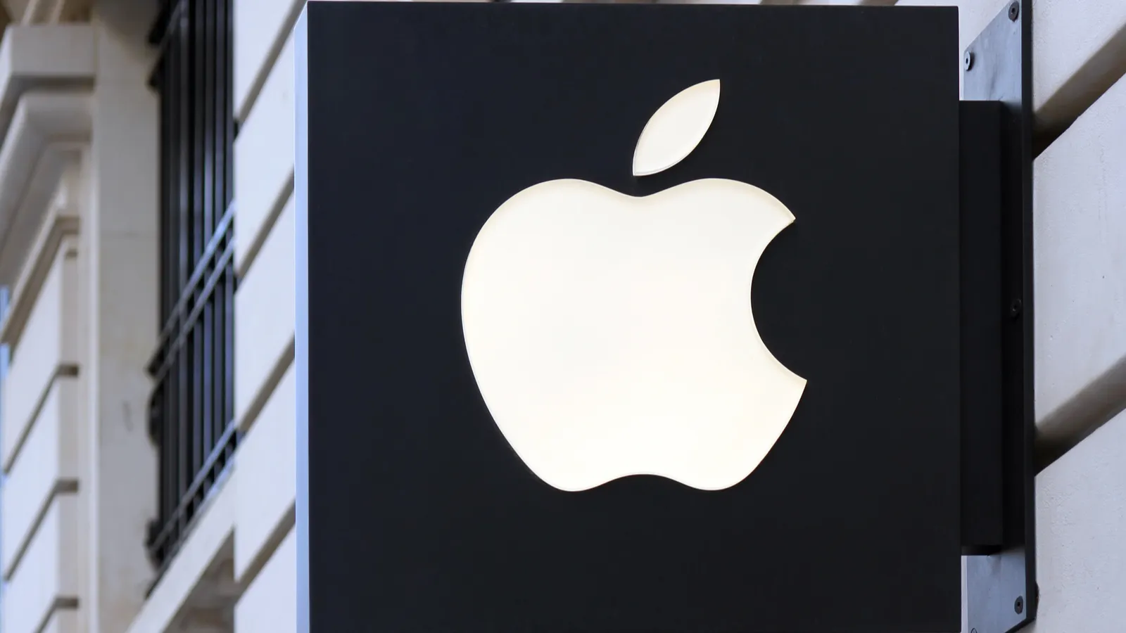 Apple sends urgent warning affecting millions of devices