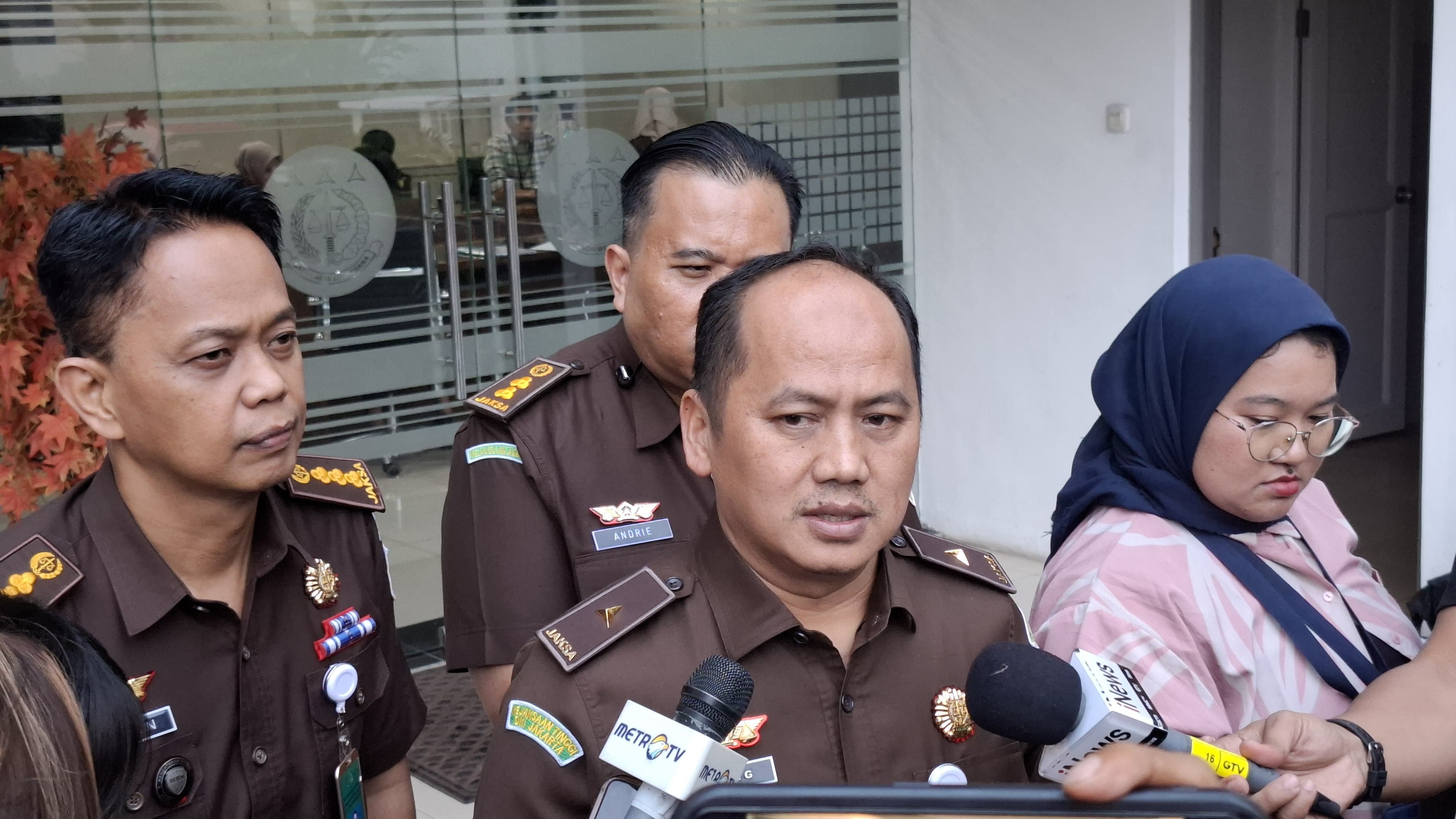 Hotman Sebut Nadiem Tidak Terima Uang dalam Kasus Laptop, Ini Jawaban Kejagung