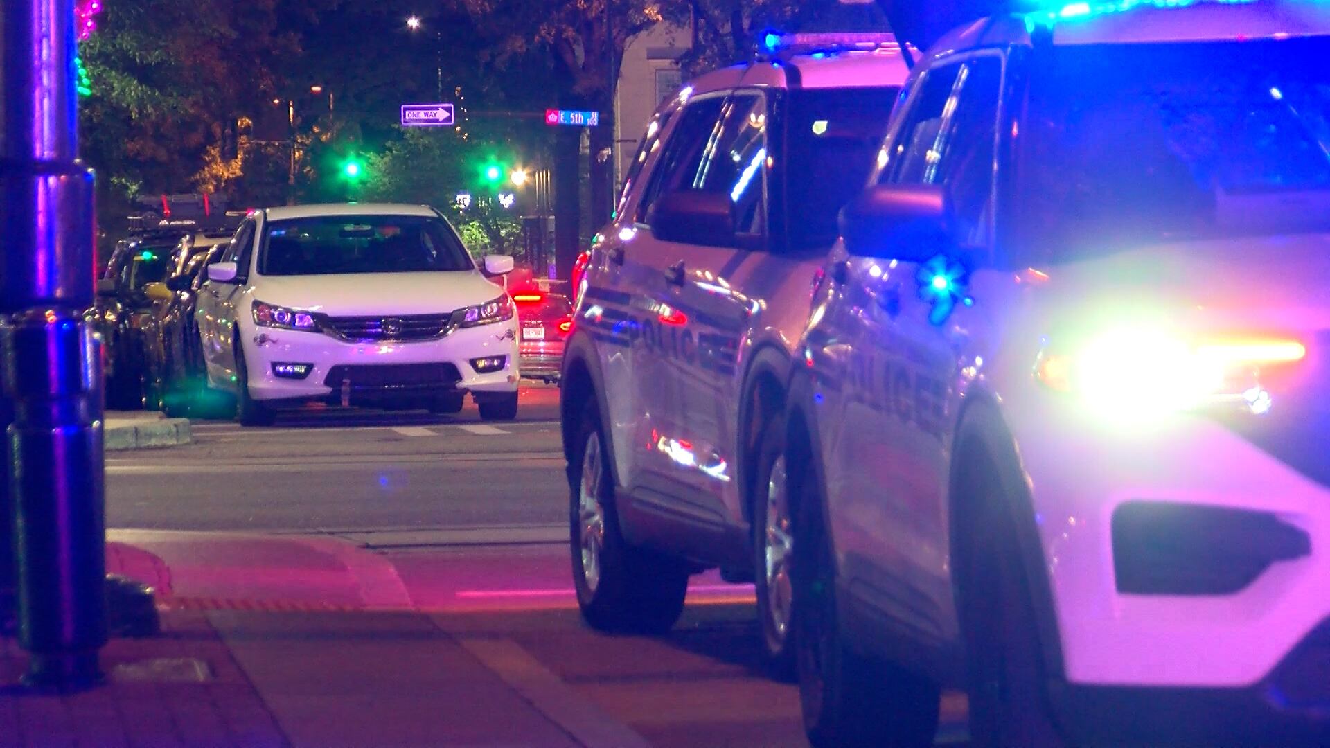 Victim hospitalized after overnight stabbing in Uptown, officials say