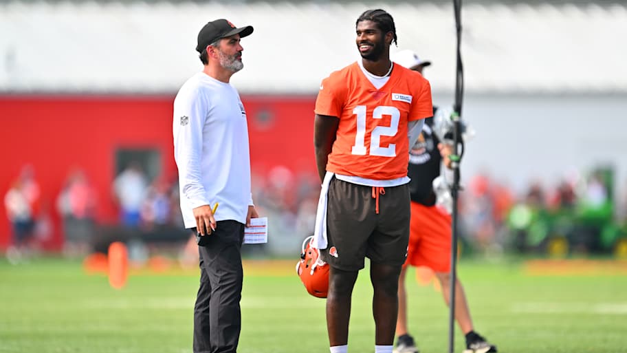 Kevin Stefanski's next step with Shedeur Sanders obvious after strong start