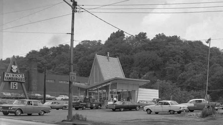 10 Retro Restaurant Chains That Went Bankrupt In The '80s