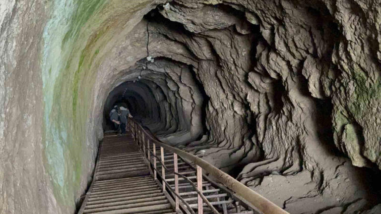 TOKAT BELEDİYE BAŞKANI MEHMET KEMAL YAZICIOĞLU, KONT DRACULA’NIN ESİR EDİLDİĞİ TOKAT KALESİ’NDEKİ RESTORASYON ÇALIŞMALARINI YERİNDE İNCELEDİ.