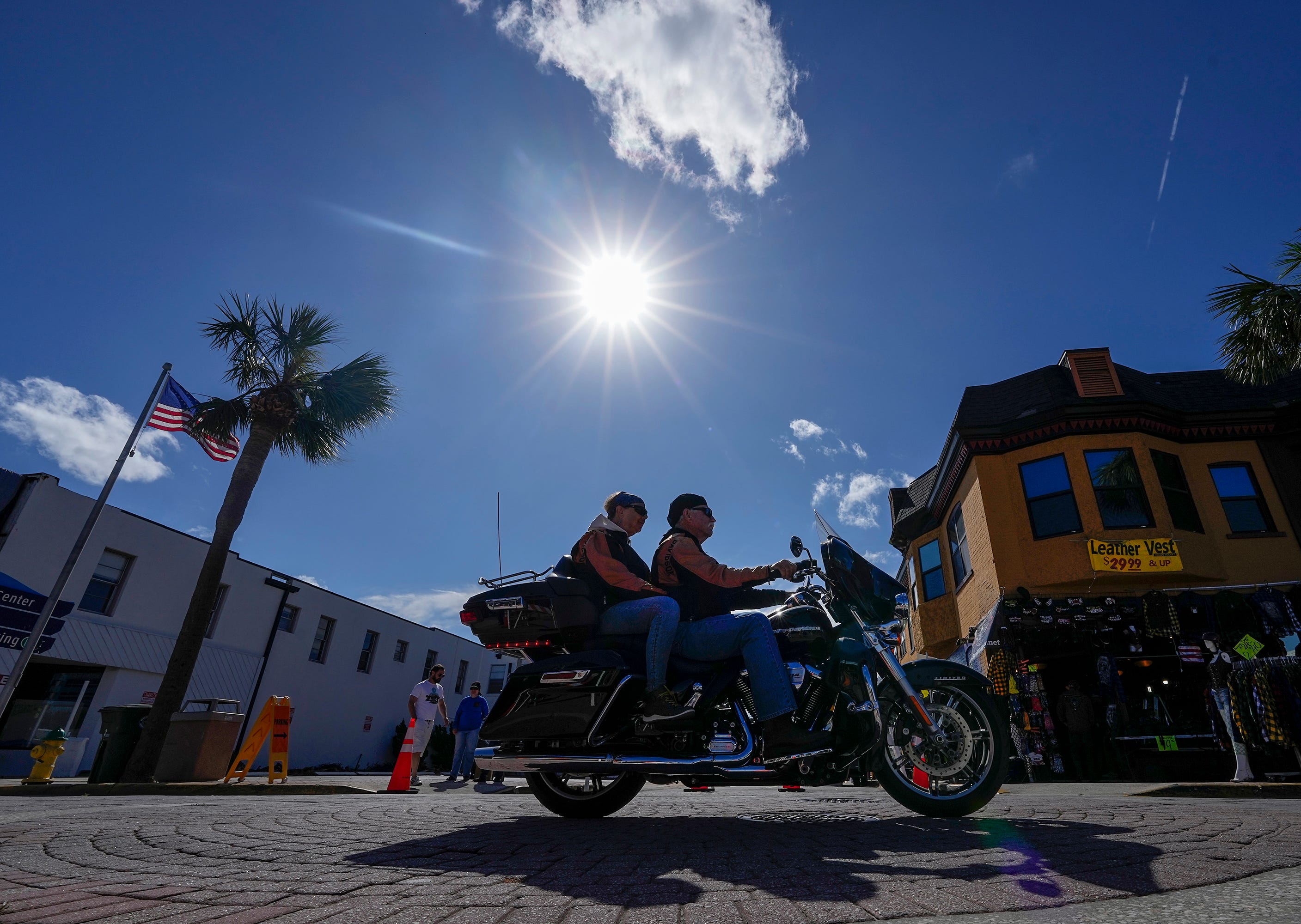 biketoberfest-weather-in-daytona-beach-calls-for-sunny-skies-but-rough