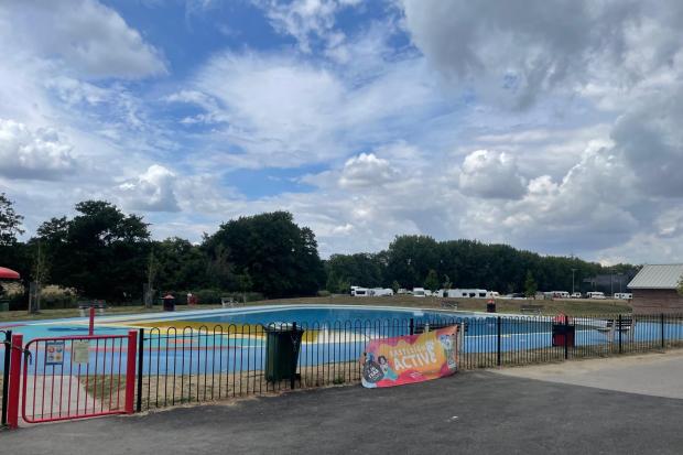 Popular splash pad closed to public after unauthorised traveller encampment