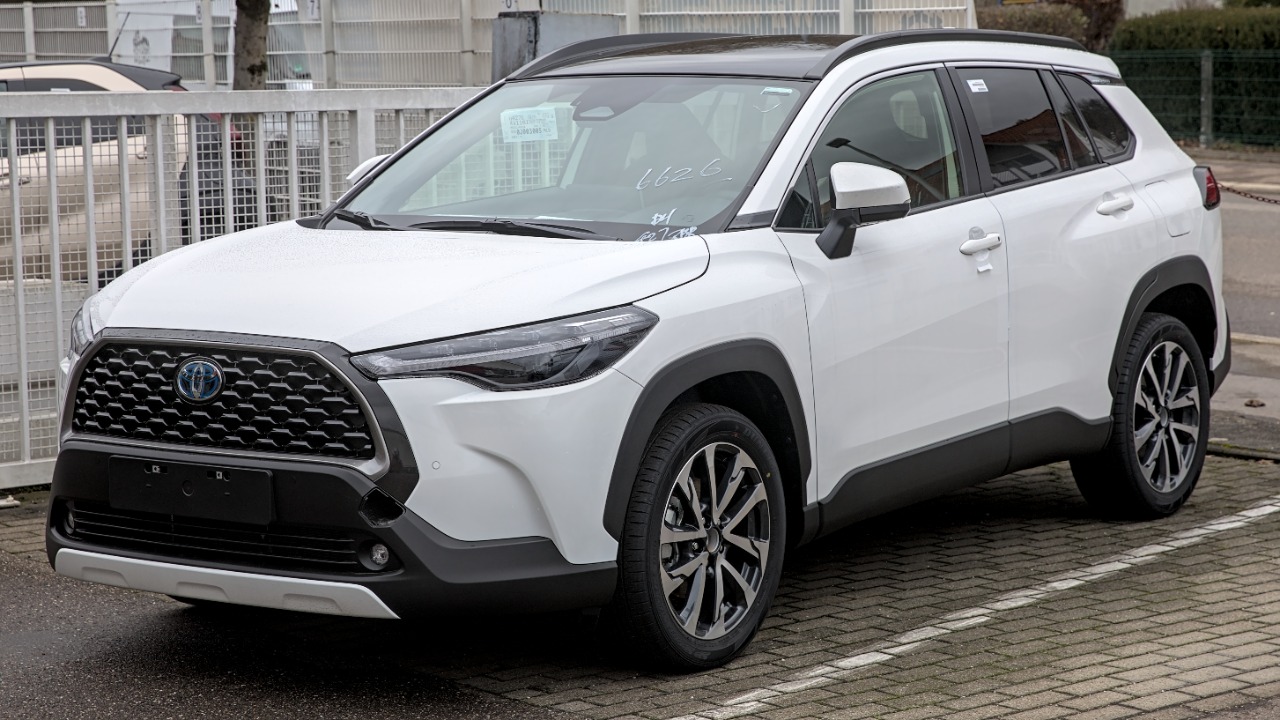 Easiest Maintenance Car: Effortless Upkeep for Busy Drivers