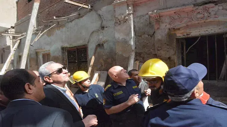 انهيار منزل قديم بالغربية