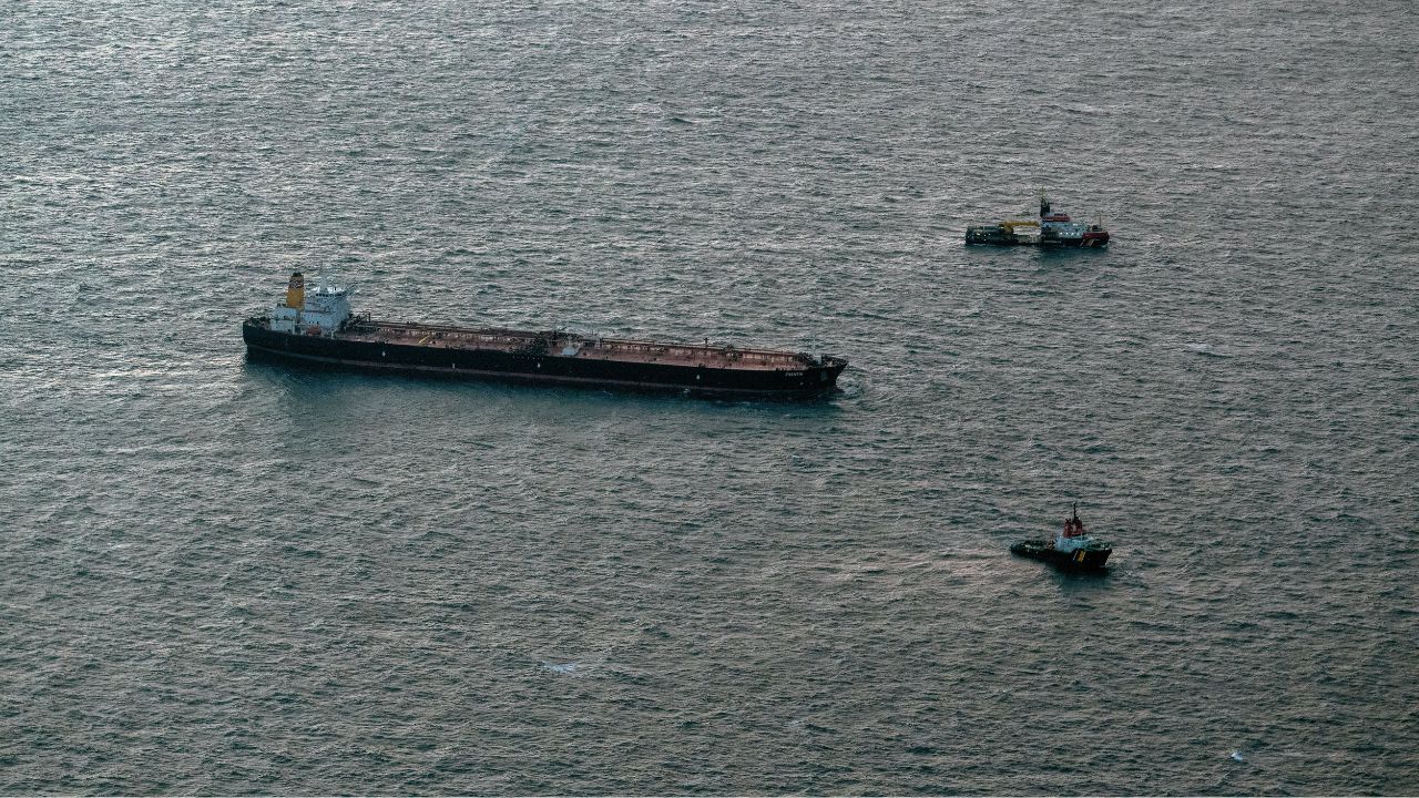 Tanker carrying sanctioned Russian oil