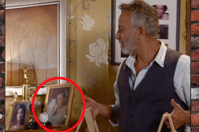 Fans found the hidden photograph amusing