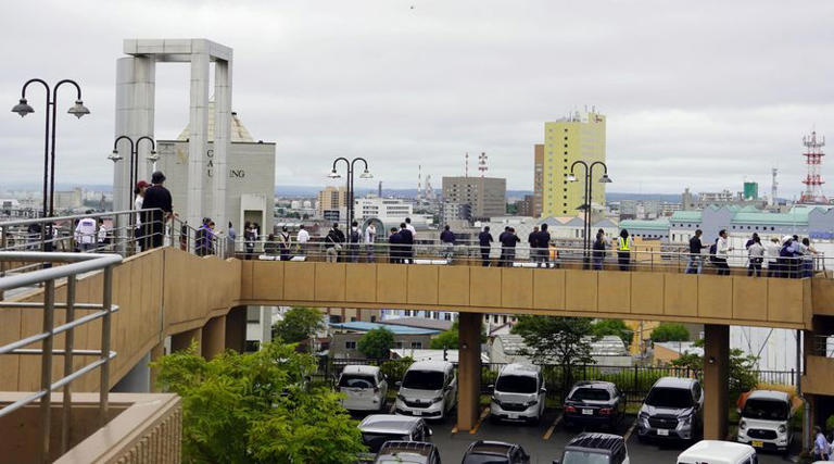 Japan tsunami bild