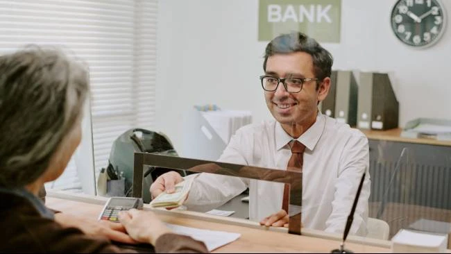 Cara Mengembalikan Uang yang Sudah Ditransfer ke Penipu