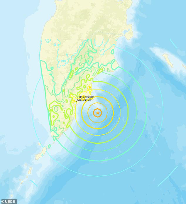7 2 earthquake hits russia