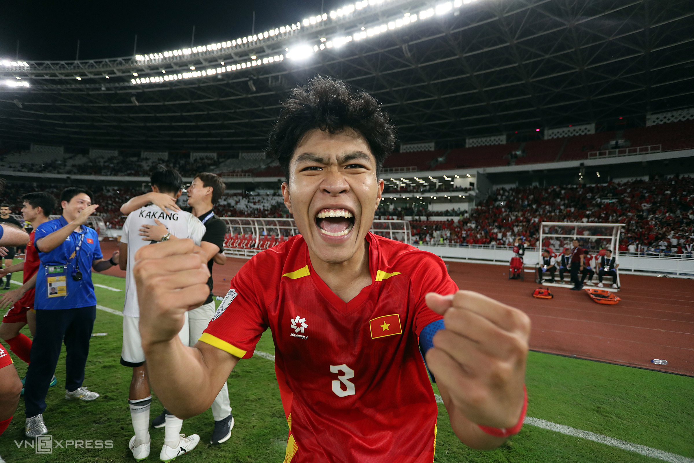 Nguyễn Đ&igrave;nh Bắc: 'Hết đau khi U23 Việt Nam v&ocirc; địch'